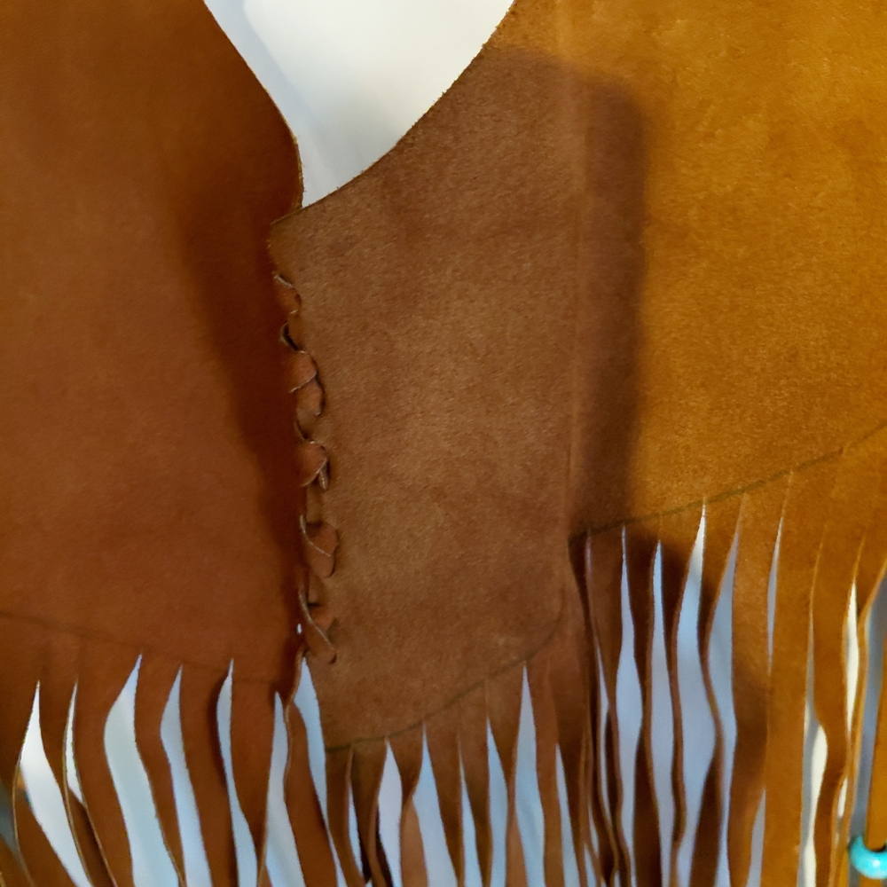 Vintage 1960s Brown Leather Fringe Vest with Turquoise Accents - Picture 4 of 7